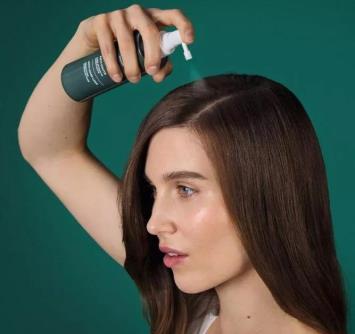 Yves Rocher usa la tecnología para reducir la caída capilar