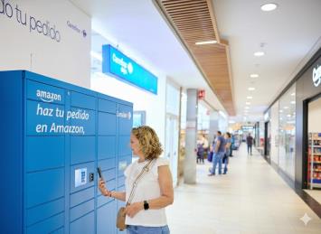 Carrefour consolida la red de servicios más completa de España con la instalación de taquillas de recogida de Amazon 