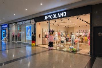 Nueva apertura del Grupo Reprepol en el Centro Comercial Plaza Éboli de Pinto