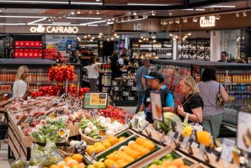 Caprabo convierte la tienda en la mejor propuesta del mercado