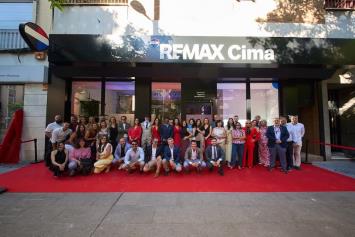 REMAX Cima inauguró sus nuevas instalaciones en Granada tras su rápido crecimiento