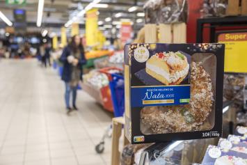  Carrefour desvela que el 73% de los españoles prefiere el roscón frente al panettone 