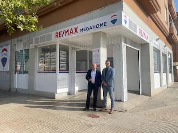 MG3 se adhiere a REMAX