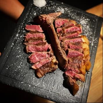 Número Uno Steakhouse