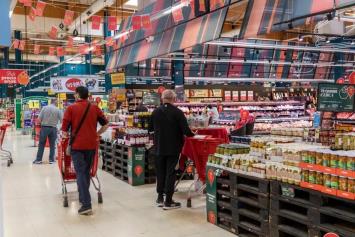 franquicia supermercados Eroski Rpaid gana más