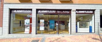 Alain Afflelou son ópticas y centros de audiología rentables