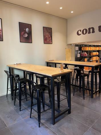 Interior local franquicia Tort