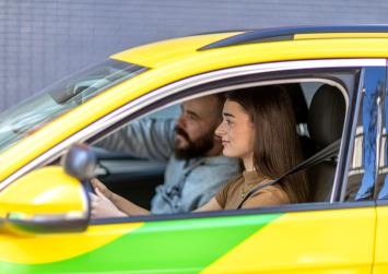 franquicia autoescuela rentable Racc Start